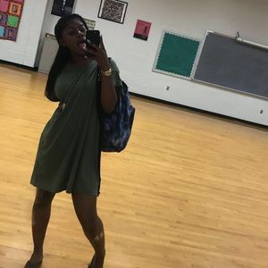 Meet your Posher, Maya